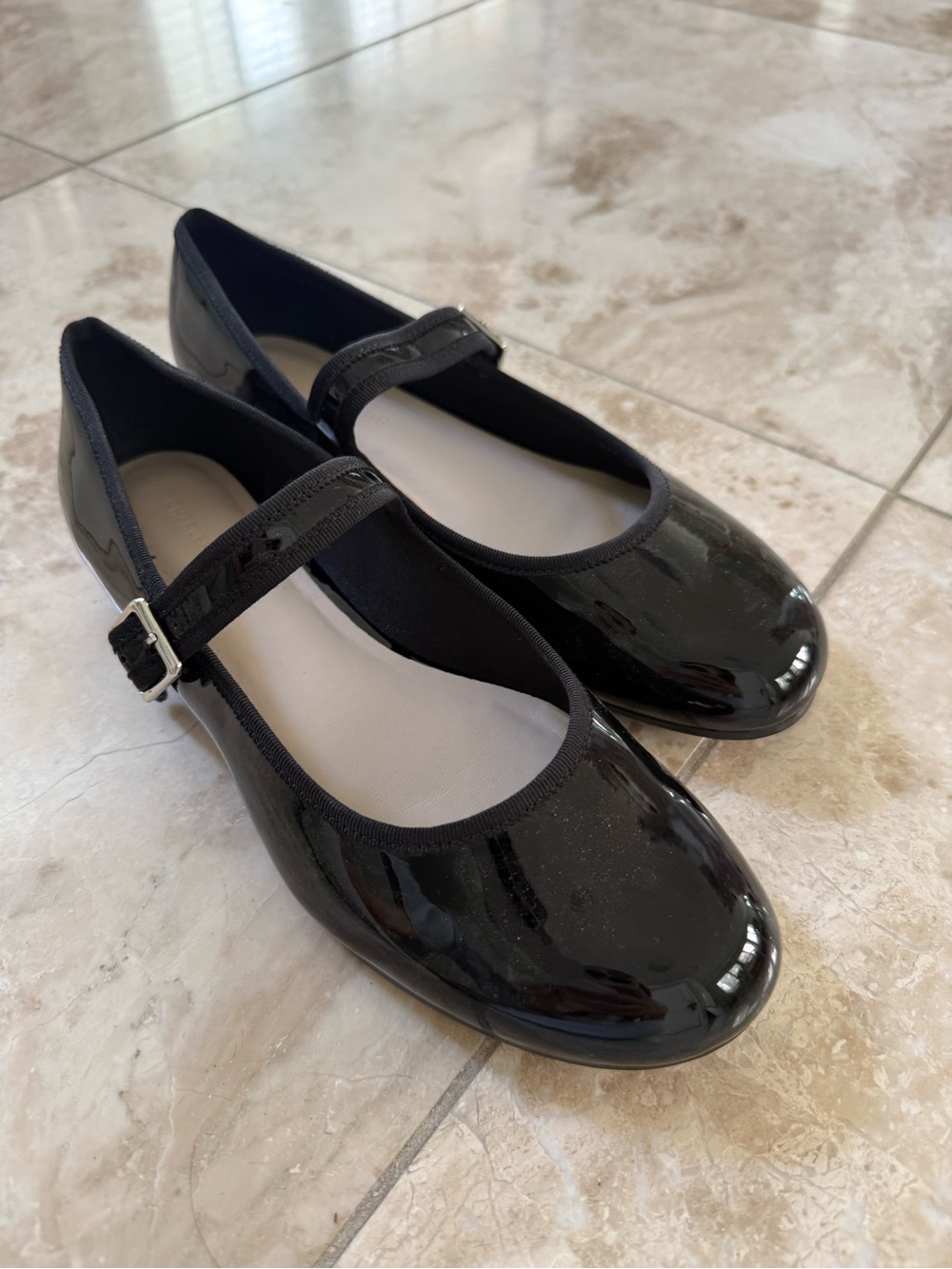 Charles & Keith Black Patent Mary Jane Flats